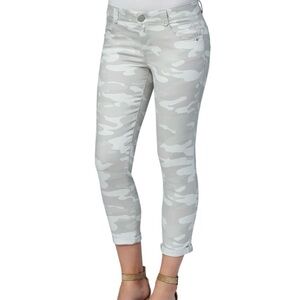 Democracy “Ab”solution Gray Camouflage Skinny Jeans Size 10